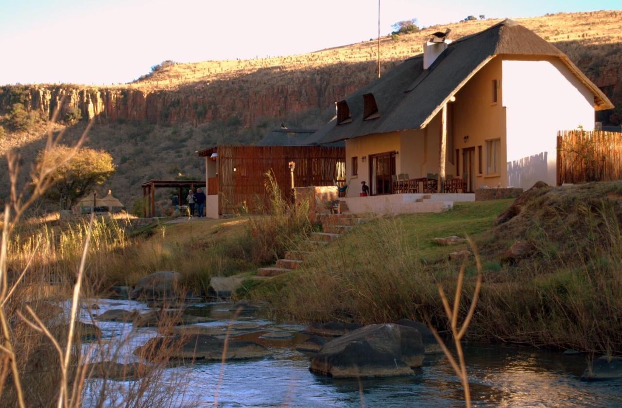 Komati Gorge Lodge, R 36 Halfway Between Carolina And Machadodorp エクステリア 写真